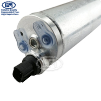 Ricevitore Essiccatore PY20M01300F1 per SK28SR-6 SK45SR-6 SK45SR-6E SK55SR-6 SK50UR-6E SK45SR-7 SK55SR-7 SK35SR-7 SK28SR-7 SK26SR-7