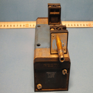 Kontroler Pemrograman PLC Otomasi Industri Gudang Baru Original Siap Pakai JMN1H-5/2-D-3--C 159714 - Product Image 1