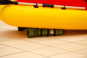 Nước dành cho người lớn Điện cơ giới <span class=keywords><strong>Inflatable</strong></span> Jet trượt tuyết hồ bơi Float thuyền đồ chơi với độ bền lâu dài - Product Image 3