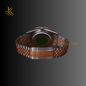 Reloj de diamantes Moissanite hecho a mano para amantes del lujo con materiales de primera calidad y belleza atemporal para un estilo clásico - Product Image 3