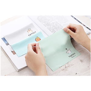 Chiffon de nettoyage de lentille matériau microfibre ultra fine / verre <span class=keywords><strong>optique</strong></span> <span class=keywords><strong>lingette</strong></span> de nettoyage - Product Image 3