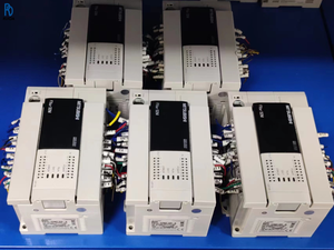 Contrôleur logique programmable PLC FX3U-32MT/ES-A, module de contrôle d'automatisation industrielle, contrôleur programmable haute performance - Product Image 1