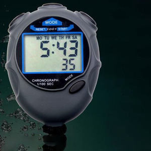 Chronomètre numérique étanche pour la course à pied, la natation, l'entraînement physique et les événements étudiants - Product Image 4