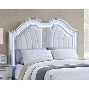 Modern Contemporary Elegant Soft <b>Queen</b> <b>Size</b> <b>Bed</b> Built-in Footboard Bench Upholstered USB Design Gray Finish Apartment-Friendly - Product Image 3