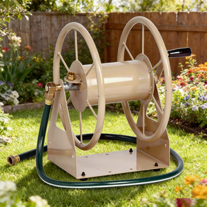 Dévidoir mural en métal au design européen classique avec plateau de rangement et compartiment à accessoires personnalisable pour montage sur façade - Product Image 1