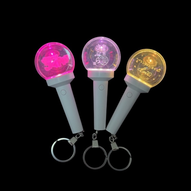 Custom Logo Plastic Mini Light Stick Kpop Pendant 15 Colors Changing Digital Printing Portable Cheering Light Keychain