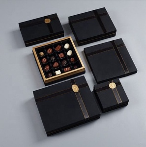Boîte-cadeau personnalisée vide pour chocolats, <span class=keywords><strong>dragées</strong></span>, bonbons, avec plateau alvéolé et nœud, pour emballage de macarons et de biscuits - Product Image 1