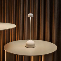 Lampe de table LED créative nordique moderne et simple, à intensité variable, avec batterie incluse, pour chevet, chambre, bureau ou bureau d'étude