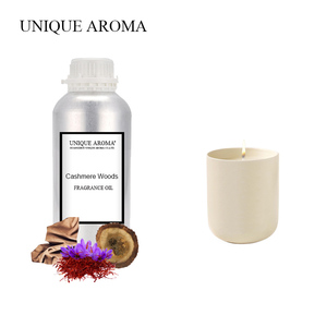 Aceite de fragancia de vela de madera de Cachemira de AROMA único Festival de Navidad para hacer velas Aceite de fragancia de vela a granel de alta concentración - Product Image 1