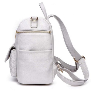 Mochila multifuncional para pañales, colores personalizados de fábrica, cambiador impermeable, almohadilla colorida de piel sintética, logotipo de bolso de mamá - Product Image 2