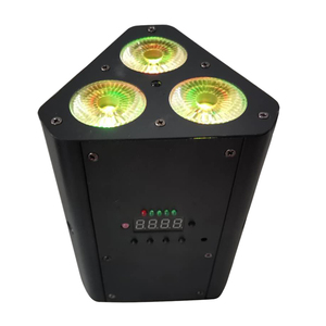 Projecteur LED sans fil rechargeable <span class=keywords><strong>SFR</strong></span> 3x12 RGBAW UV 6-en-1 alimenté par batterie pour DJ de scène avec contrôle à distance via application téléphonique Wi-Fi - Product Image 1