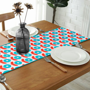 Chemin de table imprimé simple 100 % coton, tissu de qualité supérieure, durable et écologique, décoration de table pour les dîners, les fêtes et les événements - Product Image 1