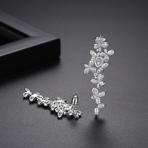 LUOTEEMI fata concorso guadagnando <span class=keywords><strong>gioielli</strong></span> donna unico grande 2026 ciondola cristallo moderno orecchino - Product Image 5