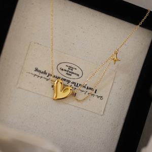 สร้อยคอจี้รูปหัวใจสแตนเลสชุบทอง 18K ดีไซน์ทันสมัย สำหรับผู้หญิง เหมาะสำหรับวันครบรอบและวันวาเลนไทน์ - Product Image 2