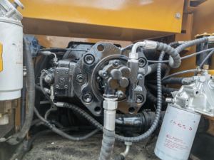 Vente à bas prix d'une excavatrice sur chenilles <span class=keywords><strong>hydraulique</strong></span> SANY SY215CPRO d'occasion, 22 tonnes, d'occasion, pour travaux <span class=keywords><strong>de</strong></span> terrassement, lourde, à louer - Product Image 3