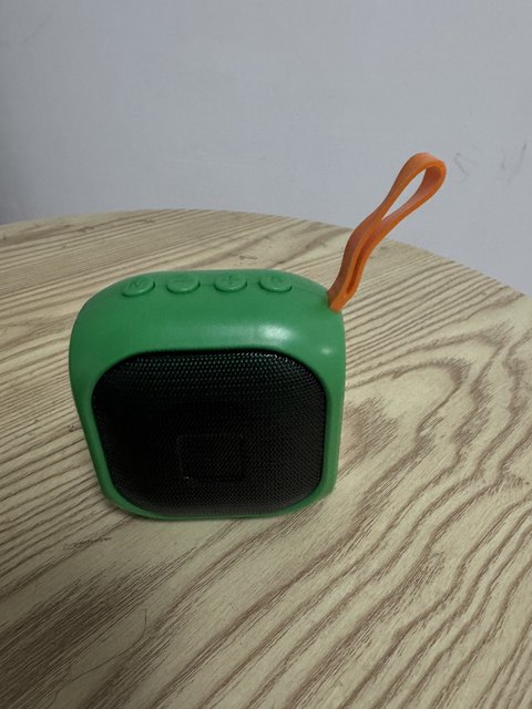 X-312 Portable for Bluetooth Speaker with RGB LED Lighting Built-in Battery and USB Drive Outdoor Use Plastic Cabinet