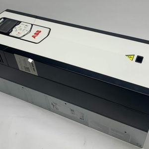 Unidad única de montaje en pared industrial LV AC original a estrenar para control PlC de automatización industrial - Product Image 2