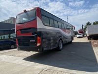 Entraîneur remis à neuf Bus avant 70 sièges Bus double porte de luxe Bus d'occasion avec 55 70 sièges