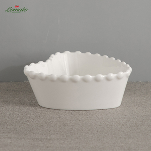Assiettes en céramique à bord perlé en forme de cœur, plat en porcelaine blanche à bordure perlée, assiette à dessert pour mariage, vaisselle personnalisée pour restaurant - Product Image 5