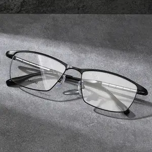ญี่ปุ่นออกแบบหรูหราไทเทเนียมแว่นตาไทเทเนียมแสงแว่นตากรอบสำหรับผู้ชาย