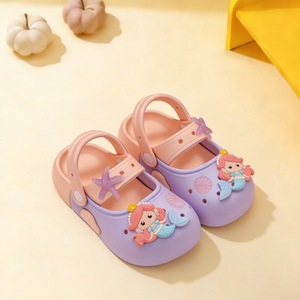 Nouvelles pantoufles <span class=keywords><strong>Crocs</strong></span> 2026 pour hommes, femmes et enfants, sandales de cheville en EVA à semelle extérieure pour bébés et filles, motif dessin animé, utilisation toutes saisons - Product Image 2