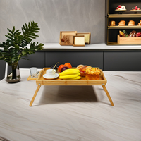 Multifunktionaler Klappbarer Lackierter Einzel-Serviertisch aus Bambus als Betttablett für Sofa, Schlafzimmer und Picknick