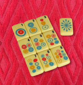 Juego de Mahjong de Resina con Temática de las Cuatro Estaciones, Patas Metálicas Plegables, Personalizable de Fábrica, Disponible para Pre-orden, Estilo Americano, Juego Familiar para 4 Jugadores - Product Image 3