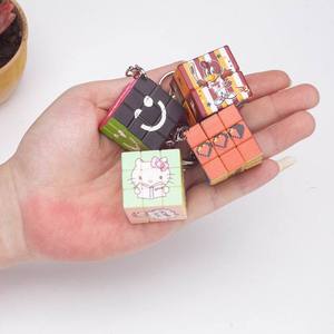 Venta al por mayor personalizado 3x3 Mini cubo mágico llavero <span class=keywords><strong>de</strong></span> juguete 30MM 35MM foto personalizada cubo mágico - Product Image 2