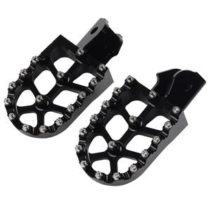 Accessoires de pédale en alliage d'aluminium CNC pour la modification de moto tout-terrain électrique Sur Ron Light Peak pour systèmes de carrosserie - Product Image 2