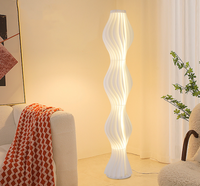 Lampadaire Nordique Moderne de Luxe Léger, Style Vertical, Lampe d'Art d'Angle pour Canapé, Lampe de Sol à Jupe en Herbe, Lumière Réglable