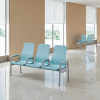 Chaises empilables modernes à 3 places avec structure en acier pour hôpitaux et écoles – Écologiques et économiques – Pack commercial