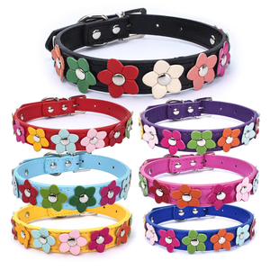 Adjustable Cute Flower Decorated PU <strong>Leather</strong> Pet <strong>Collar</strong> Durable <strong>Padded</strong> Buckle Daily Fashion Wear for Small <strong>Dogs</strong> and Cats - Product Image 2