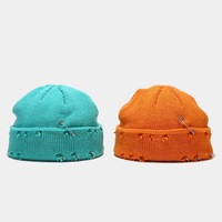 Mode Streetwear Slouchy en détresse laine réversible Melon Cap tricot à revers acrylique tricot bonnet chapeau avec épingles de sûreté