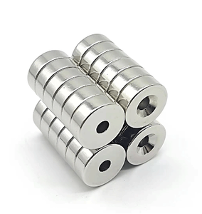 Imán de rosca fuerte Ndfeb Material magnético permanente Disco redondo N35 N42 N52 Imán de neodimio avellanado con orificio para tornillo - Product Image 1