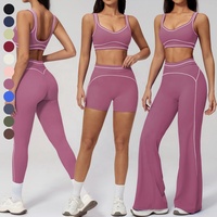 Ensemble de sport pour femme avec color blocking : soutien-gorge de sport léger brossé, short de yoga taille haute, leggings et pantalon évasé pour le fitness et la gym