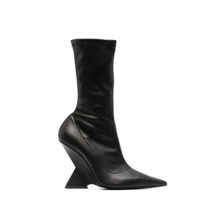 Bottes courtes à talons compensés pour femmes, avec empeigne extensible, bout pointu fantaisie et fermeture éclair latérale - Product Image 5