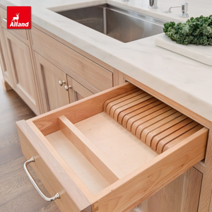 Armoires de cuisine en chêne blanc de style minimaliste Alland, avec îlot de cuisine et plan de travail en <span class=keywords><strong>dalle</strong></span> naturelle lisse - Product Image 4
