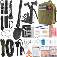 Kit de survie en plein air avec fournitures de premiers secours, ustensiles de camping, allume-feu, corde, couverture d'urgence et sac à outils