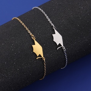 Pulsera de Acero Inoxidable con Dije de Birrete de Licenciado para Mujeres, Hombres, Estudiantes, Regalos de Graduación Universitaria, Venta al por Mayor - Product Image 5