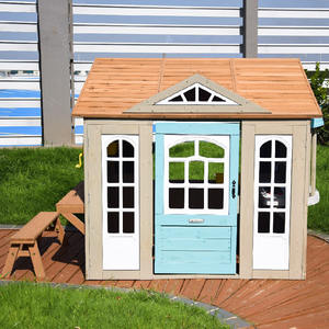Casita de juegos de madera para exteriores con ventanas de plástico, banco móvil y ventana de techo - Cabaña infantil para el patio trasero para juegos imaginativos - Product Image 2