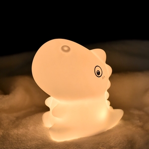 Lámpara Nocturna Infantil de <span class=keywords><strong>Dinosaurio</strong></span> con USB Recargable, LED Blanco Cálido, Control Táctil, Tamaño Mini para Mesita de Noche - Product Image 1