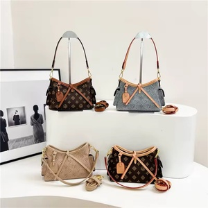 2025 Luxury Vintage Leather Crossbody Shoulder Daily Use Bag for Women Water-Proof Printed Letter <b>Zip</b> Dress Versatile - Product Image 1