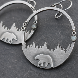 Orecchini pendenti creativi a forma di orso verde con cerchio, gioielli vintage di tendenza per donna - Product Image 4