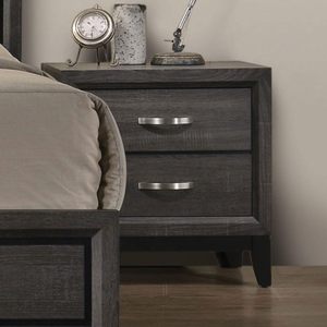 Comodino dal Design Bicolore con Due Cassetti, Finitura Grigia e Gambe in Legno, Arredamento per Camera da Letto - Product Image 1