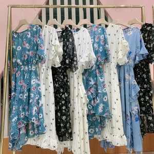 Venta al por Mayor de Vestidos Florales Variados y Vestidos de Mujer, Vestidos en Stock - Product Image 3