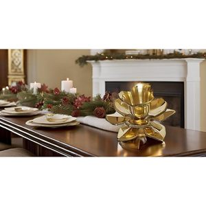 Lotus Shaped <b>Brass</b> <b>Candlestick</b> Holder Handicraft Metal Pillar Holder for Home & Wedding Decor Golden 4 X 1.6" - Product Image 5