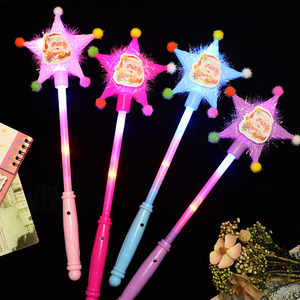 Bâtons lumineux en forme d'étoile de Noël, accessoires de fête clignotants en plastique pour les jeunes, commande manuelle, alimentés par piles, bâtons lumineux - Product Image 1