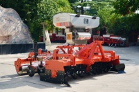 Semoir pneumatique de précision à 12 rangs avec synchronisation radar GPS |   Semoir électrique avec alarme de trémie et surveillance vidéo