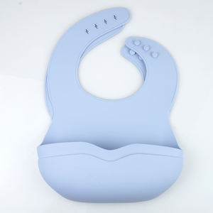 Baberos Impermeables para Bebé al por Mayor, Personalizados ODM, Recolector de Comida de Silicona, Cierre Ajustable con Gancho y Bucle, Lavables - Product Image 6