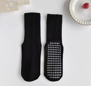 Chaussettes ras du cou rayées en coton respirant antidérapantes pour femmes JZVINA – Idéales pour l'automne, le quotidien, le Pilates, le Yoga, la Barre, le Reformer – Couleurs personnalisables - Product Image 6